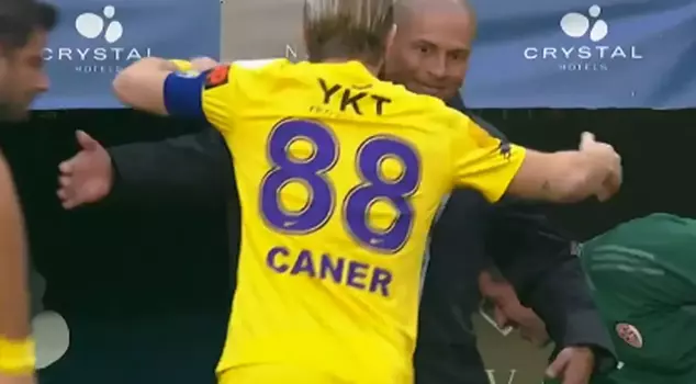 Alex and Caner hugged each other, and everyone made the same comment.