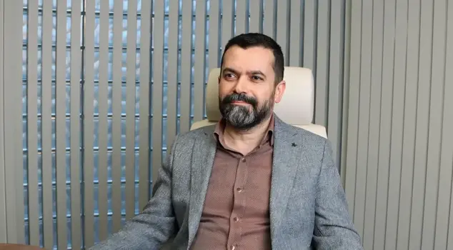 Dr. Ekrem Teymur: Artificial intelligence will be more integrated into our lives by 2025.