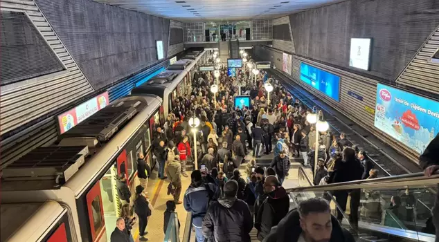 In Izmir, bus drivers went on strike, and transportation came to a standstill.