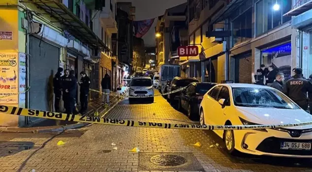 Attack on laundromat in Istanbul: 2 people injured.