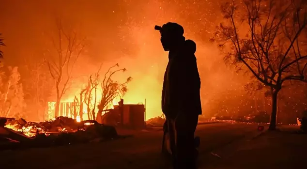 The economic damage from the wildfires in the United States has reached 275 billion dollars.