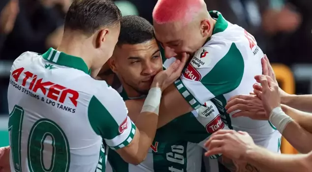 The star of Konyaspor broke his hand before the match against Galatasaray.