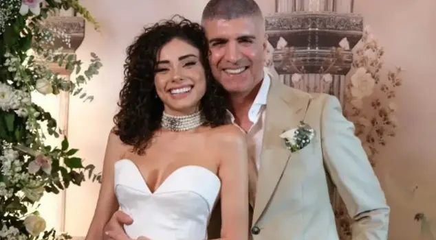 Özcan Deniz and his wife celebrated their second wedding anniversary.