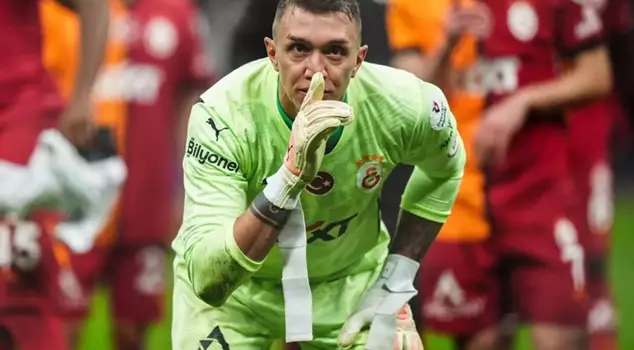 Muslera seemingly said goodbye to Galatasaray.