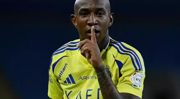 Anderson Talisca's arrival time has been announced.