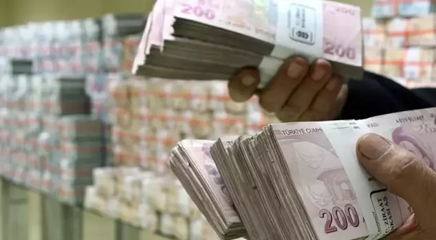 In Izmir, a 56 million lira robbery; they buried the money they stole in a country house.