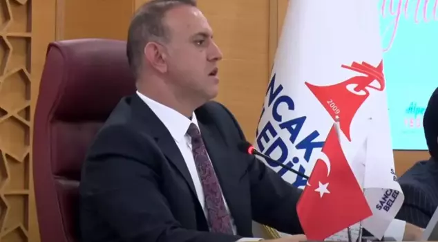 Sancaktepe Mayor Alper Yeğin called the AK Party deputy a 