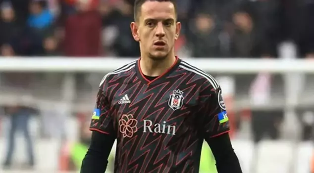 Amir Hadziahmetovic has returned to Beşiktaş.