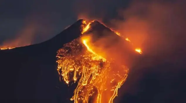 A strong lava flow occurred on Mount Etna.