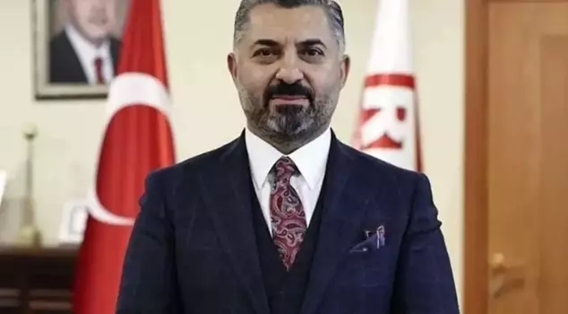 RTÜK Başkanı Şahin'den 'basına sansür' iddialarına yanıt

Председатель RTÜK Шахин ответил на обвинения в «цензуре прессы».