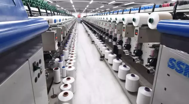 A 40-year-old textile giant that exports to 5 countries narrowly escaped bankruptcy.