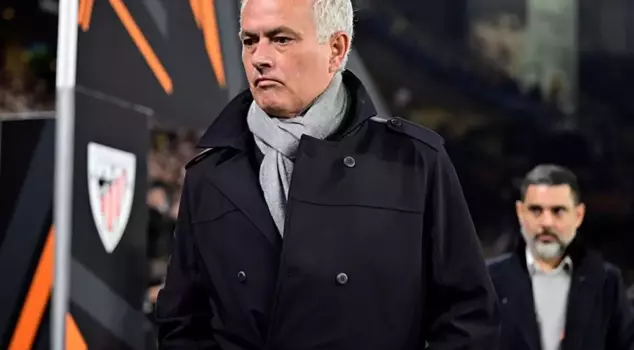 Fenerbahçe's new transfer has been injured.