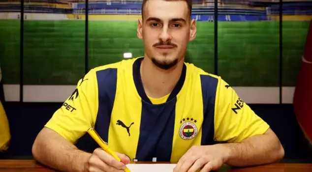 Fenerbahçe has loaned its new transfer Ongjen Mimovic to Zenit.