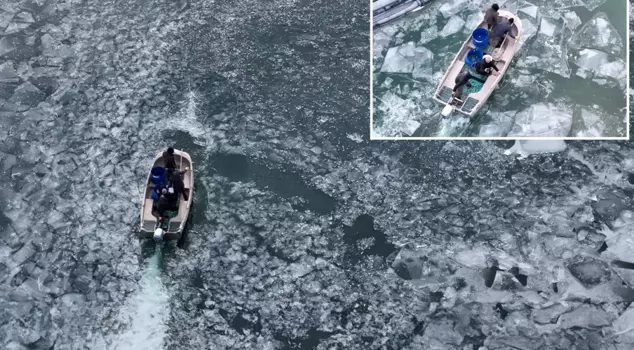 In Erzincan, where the temperature dropped to minus 30 degrees, the lakes froze.