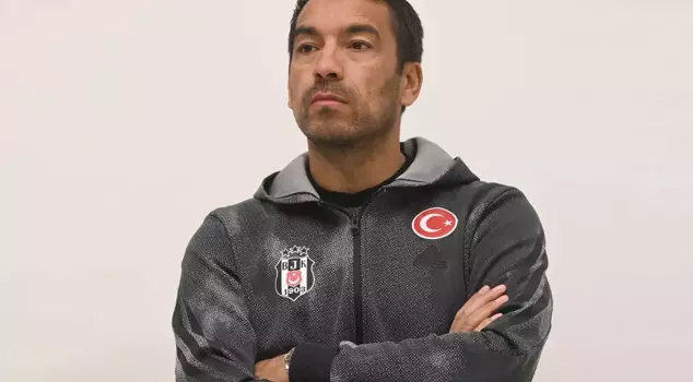 Surprising Response from Giovanni van Bronckhorst to Return Question