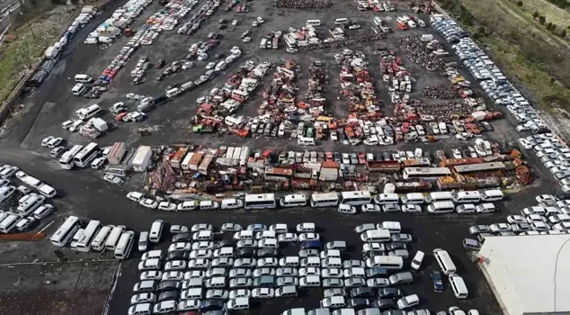 In Istanbul, a fortune is practically lying in the vehicle graveyard filled with repossessed cars.