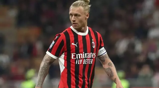 Simon Kjaer has become the manager of Midtjylland.