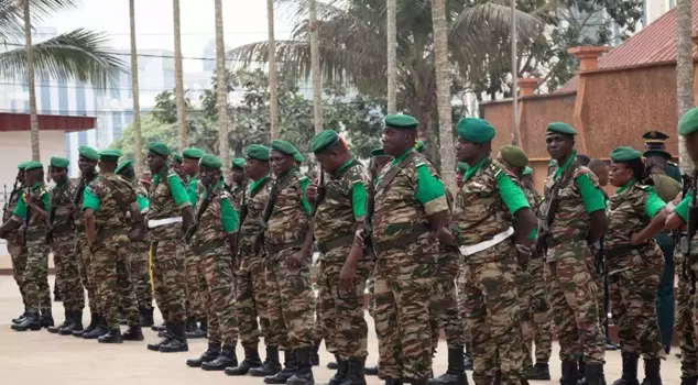 The first Turkish language training for the Cameroon army has begun.