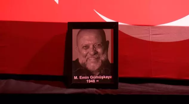 Great ingratitude to the master artist! Only a handful of people attended Emin Gümüşkaya's funeral.