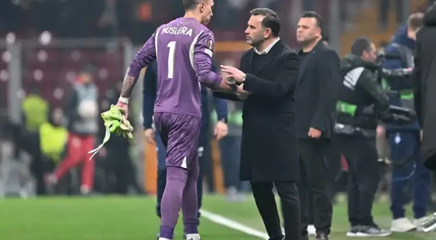 Okan Buruk's choice became a hot topic: Why is Muslera on the bench?