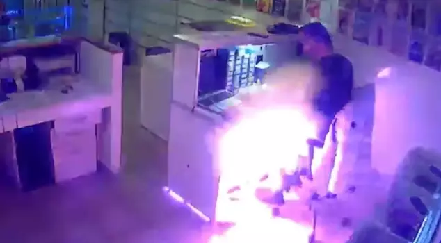 The business owner’s phone suddenly exploded and caught fire while he was eating.