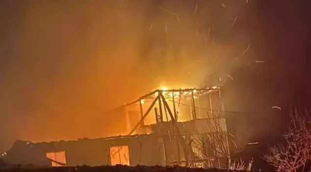 The fire that broke out in Adıyaman rendered the house unusable.