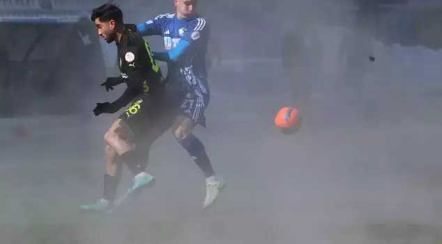 Images from Erzurum: Kazım Karabekir Stadium was suddenly enveloped in steam.