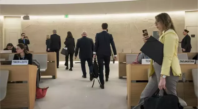 Russia's speech at the UN Council was protested! They left the hall.