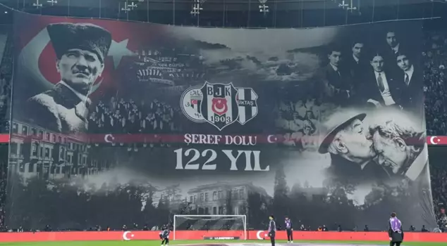 A massive choreography dedicated to the 122nd anniversary from the Beşiktaş stands.