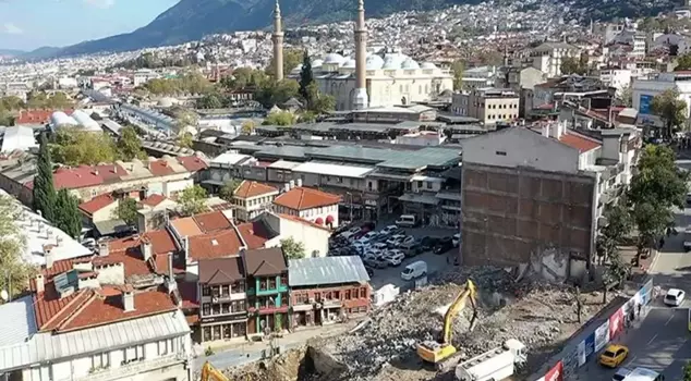 In a magnitude 7 earthquake in Bursa, 28,000 buildings could be destroyed.