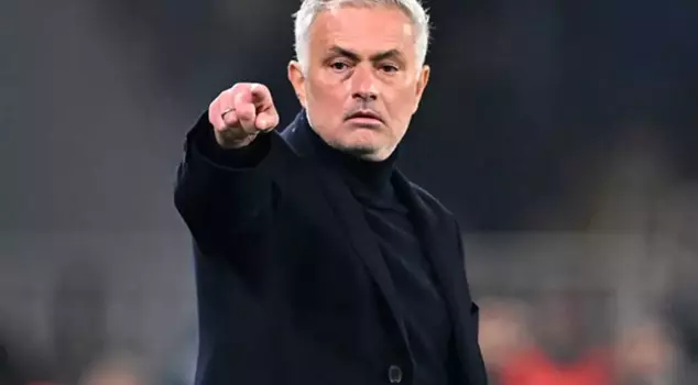 Jose Mourinho could achieve a first in his career with Fenerbahçe.