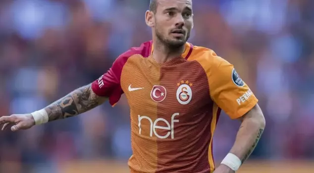 The star football player who took off Sneijder's number 10 is coming to Fenerbahçe.