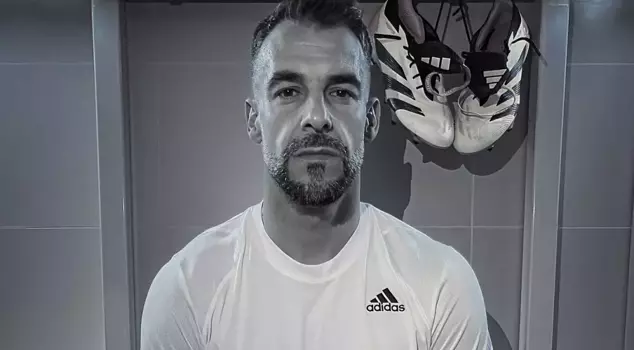 Alvaro Negredo retired from football at the age of 39.