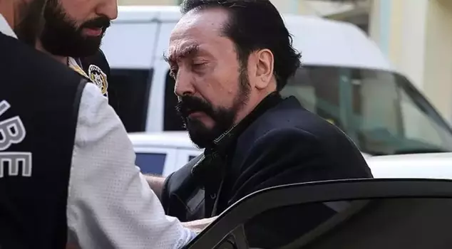 The major who brought a meatball sandwich order to Adnan Oktar has been dismissed from duty.