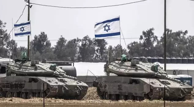 The Israeli army conducted a raid with tanks in the West Bank.