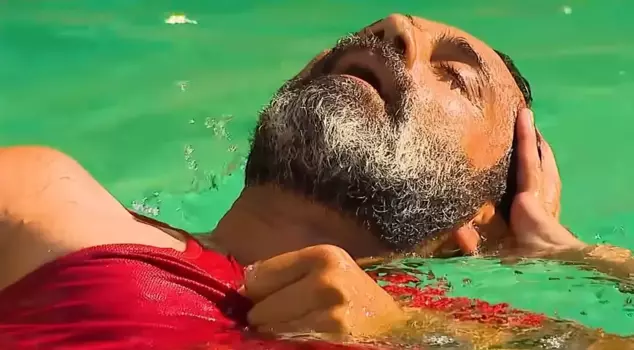 Terrifying moments on Survivor! Crazy Sedat fainted.