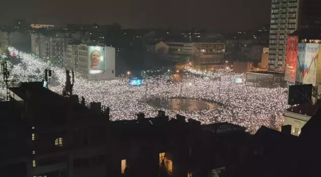 Following the incident in which 15 people died in Serbia, the largest protest in the country's history took place.