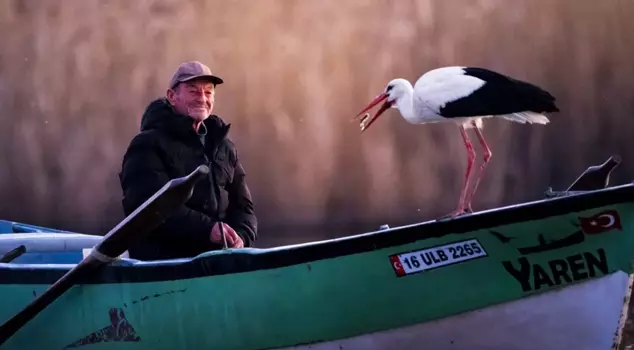 Yaren met the stork and Fisherman Adem for the 14th time.