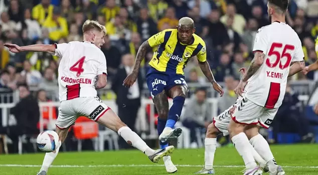 A major setback on the road to the championship! Fenerbahçe drew 0-0 with Samsunspor.