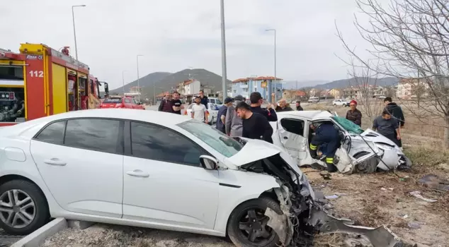 Accident in Isparta: 2 dead, 3 injured.