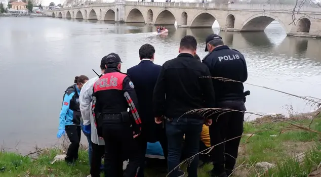 A male corpse was found in the Meriç River.