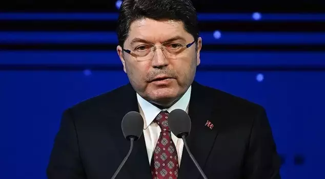 Statement from Minister Tunç regarding İmamoğlu's detention.