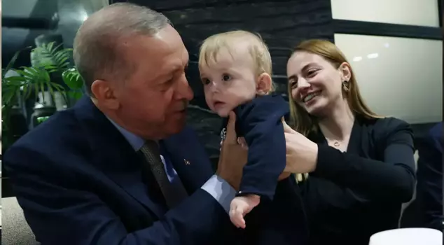 President Erdoğan chatted with citizens at a café and interacted with children.