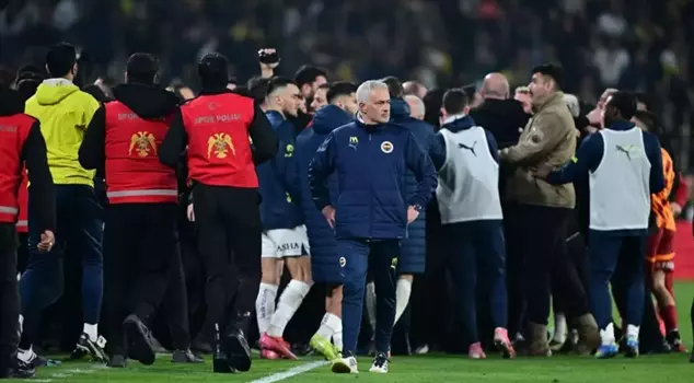 New development in the controversial derby! Two players from Galatasaray have been penalized.