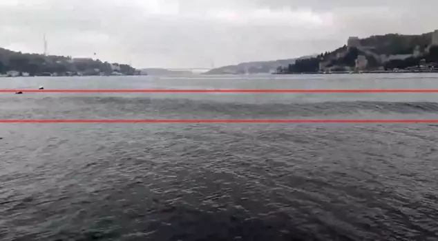 Here is the impact of the 6.2 earthquake in Istanbul on the Bosphorus.