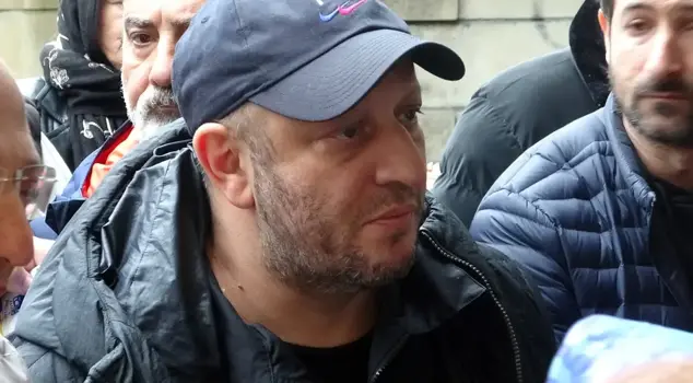 Famous actor Serkan Keskin's mother has passed away.