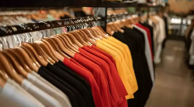 A 70-year-old Turkish textile giant has declared bankruptcy.