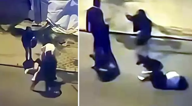 Violence against women in the middle of the street! They kicked and punched her, dragging her by her hair.