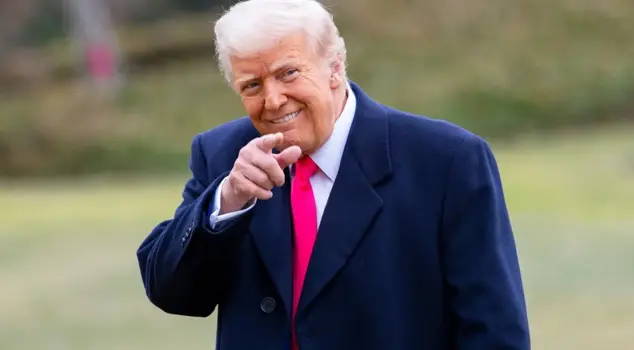 Trump made himself the Pope with artificial intelligence.