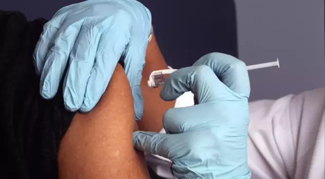 Measles alarm in the USA as cases surpass three times last year's numbers.